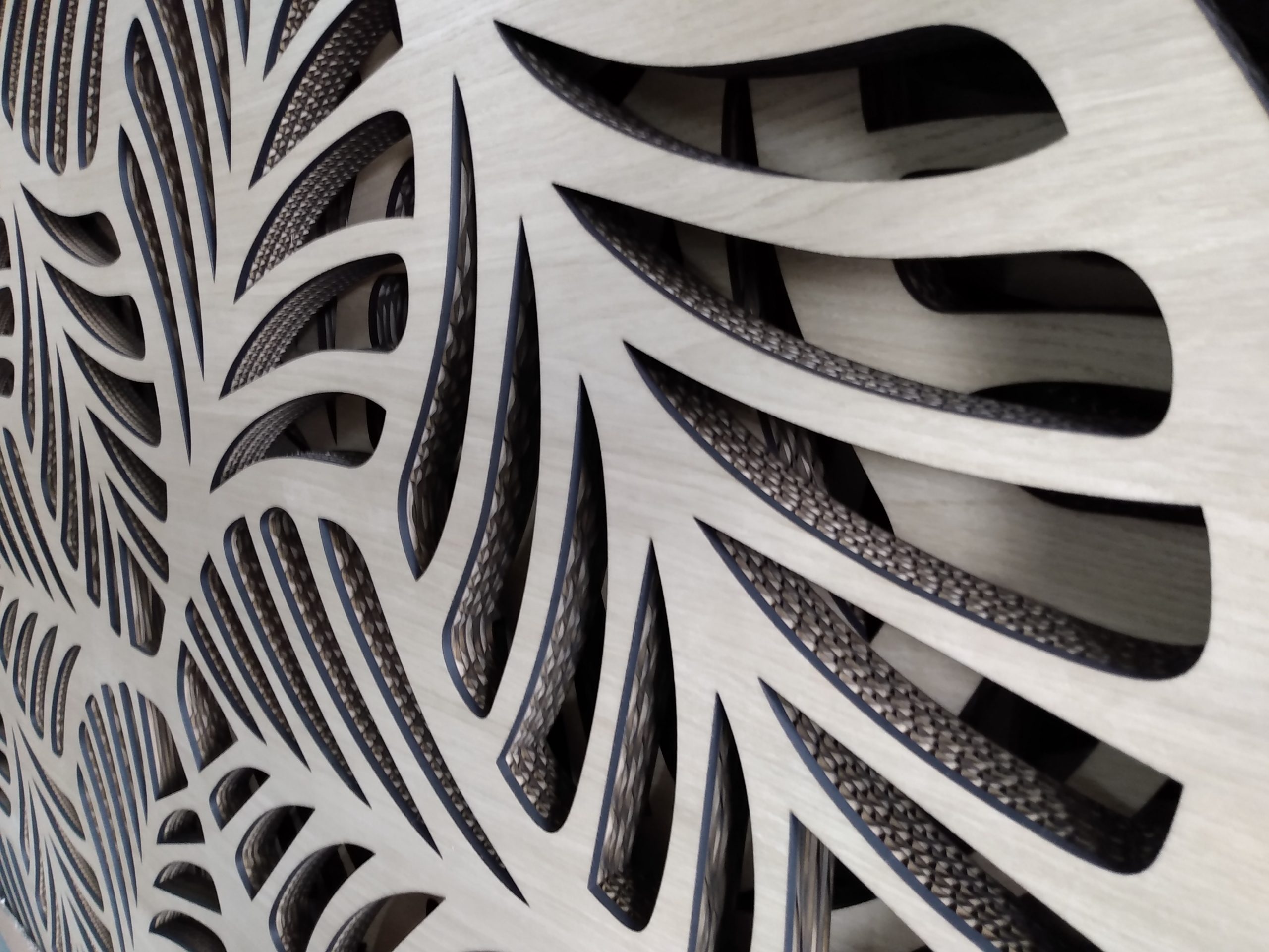 Banc_Sabadell_Zurich_Mister_Karton_Revestimiento_hojas_Interiorismo_detalle2